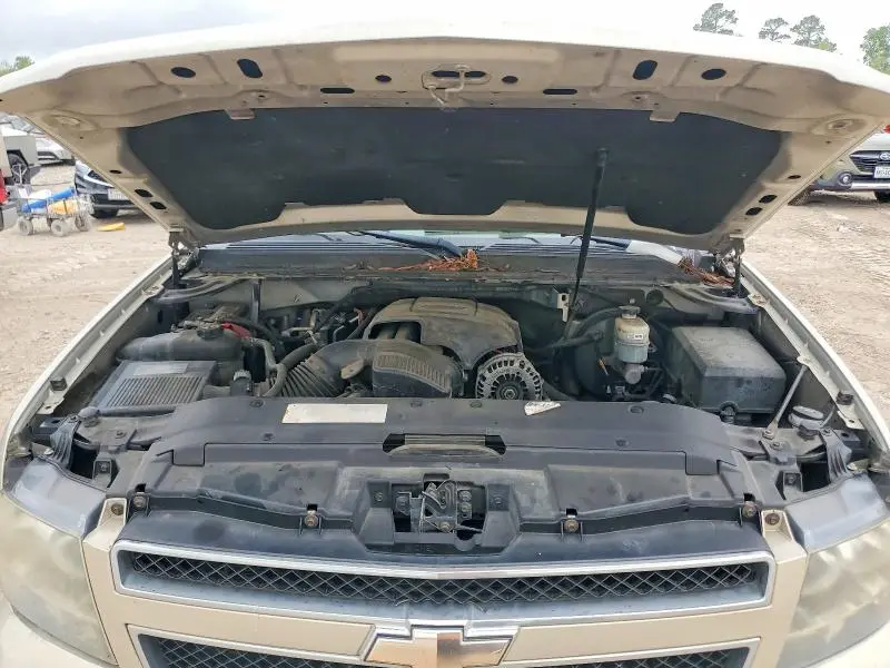 2011 CHEVROLET TAHOE K1500 LT  