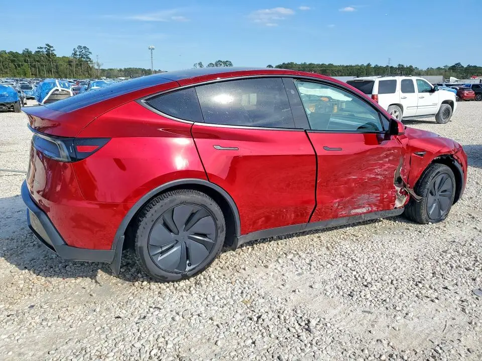 2026 TESLA MODEL Y   