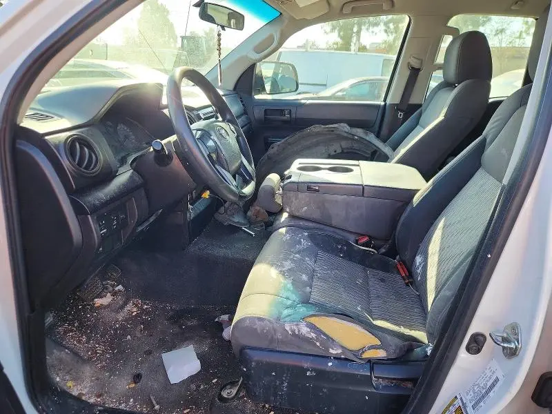 2016 TOYOTA TUNDRA SR  