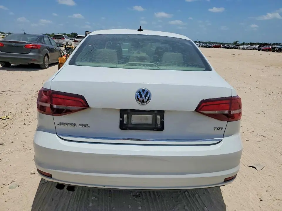 2017 VOLKSWAGEN JETTA SEL  