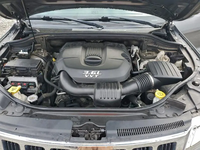 2013 JEEP GRAND CHEROKEE LAREDO  