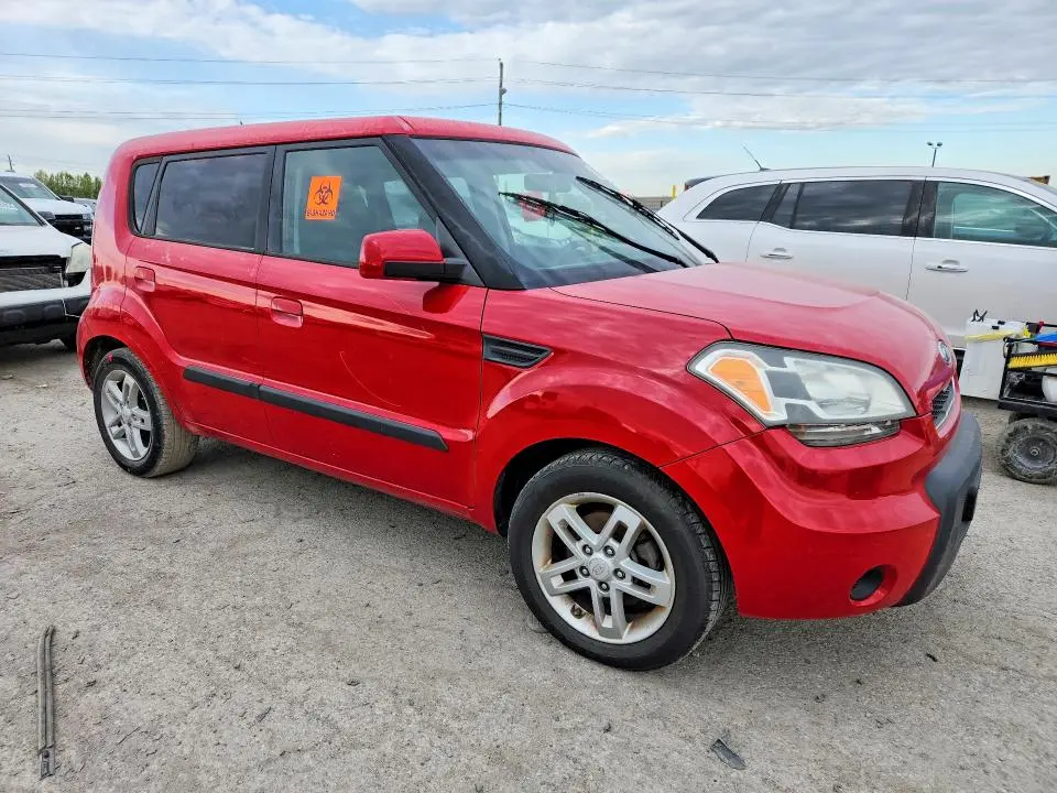 2010 KIA SOUL +  