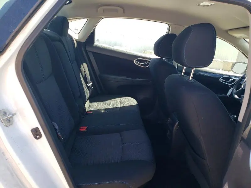 2016 NISSAN SENTRA SR  