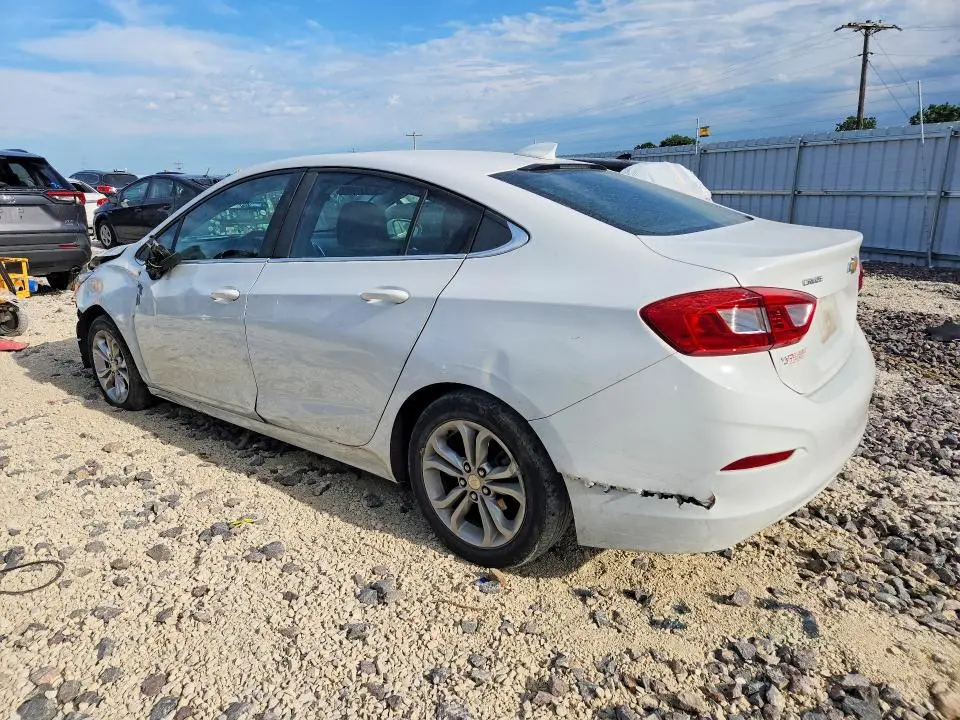 2019 CHEVROLET CRUZE LT  