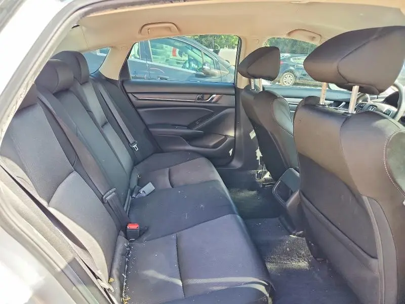 2022 HONDA ACCORD LX  
