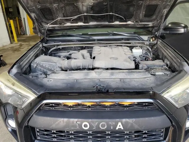 2014 TOYOTA 4RUNNER SR5  