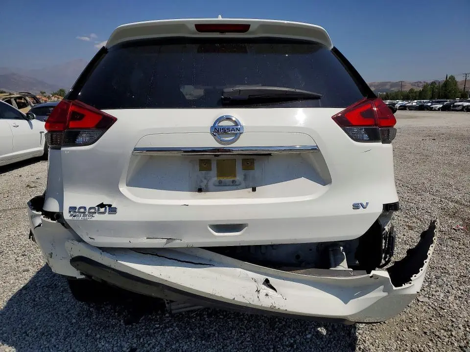 2017 NISSAN ROGUE SV  