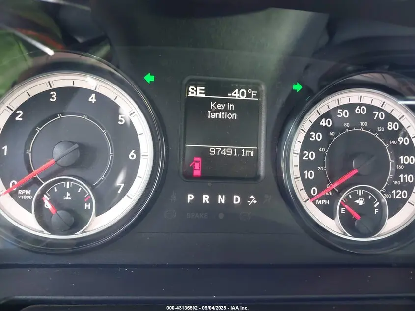 2019 RAM 1500 CLASSIC SLT  4X4 6'4 BOX