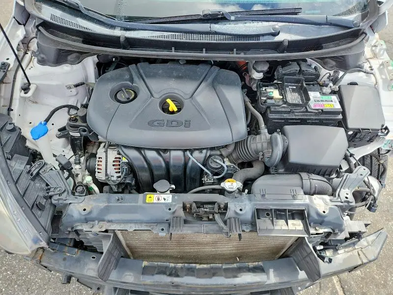 2016 HYUNDAI ELANTRA GT BASE  