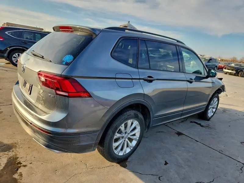 2018 VOLKSWAGEN TIGUAN S  