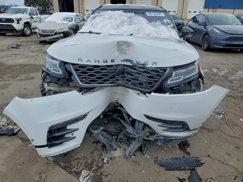 2018 LAND ROVER RANGE ROVER VELAR R-DYNAMIC SE  