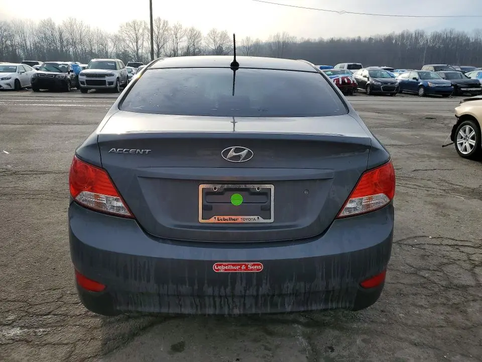 2012 HYUNDAI ACCENT GLS  