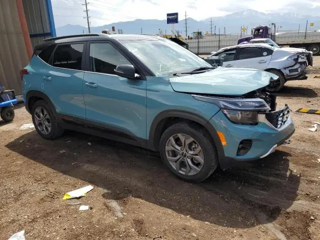 2024 KIA SELTOS S  