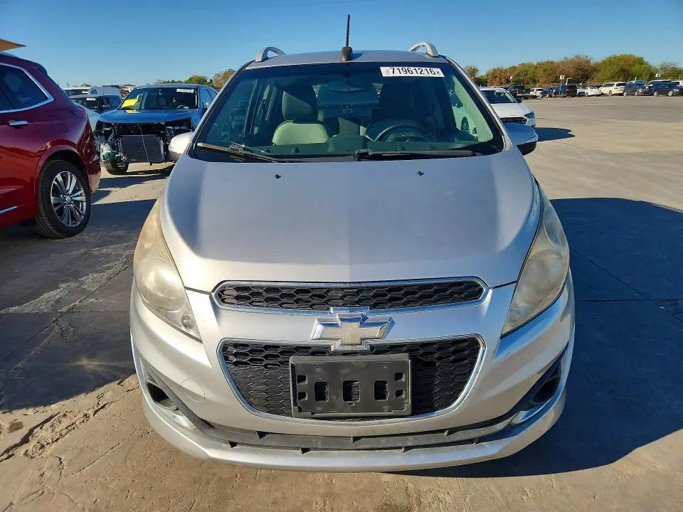 2015 CHEVROLET SPARK 2LT  