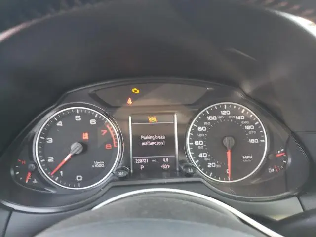 2010 AUDI Q5 PREMIUM PLUS  