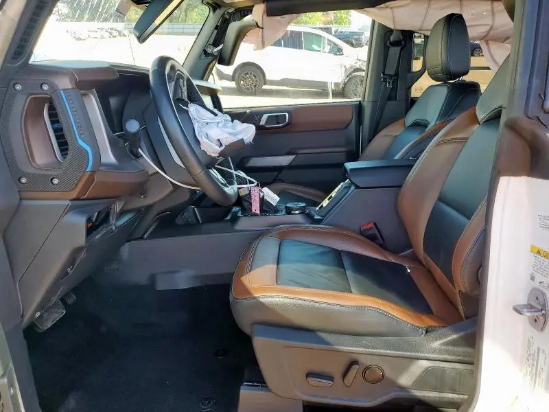 2023 FORD BRONCO BASE  