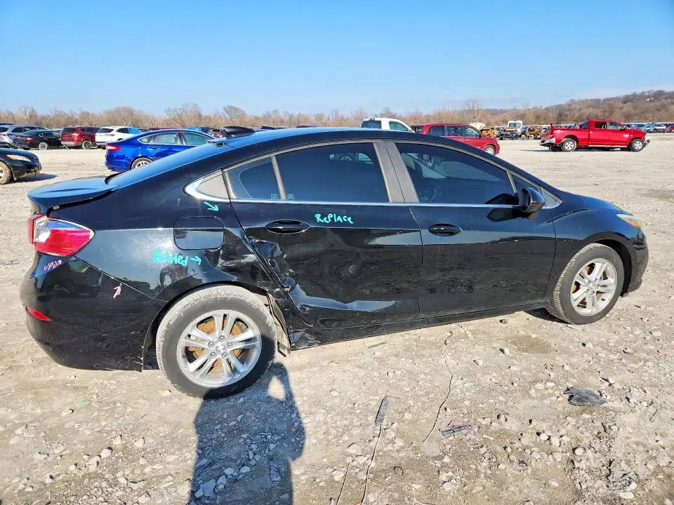 2016 CHEVROLET CRUZE LT  