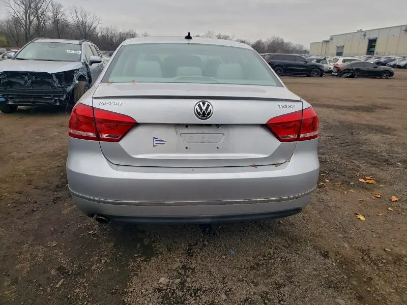 2015 VOLKSWAGEN PASSAT SEL  