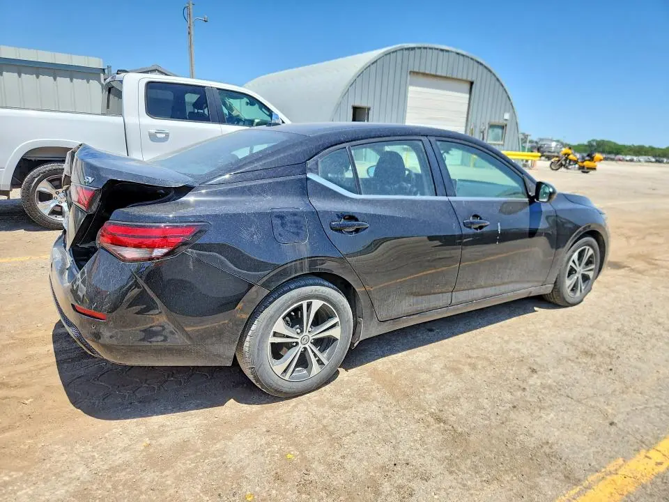 2023 NISSAN SENTRA SV  