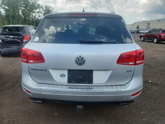 2012 VOLKSWAGEN TOUAREG V6 TDI  