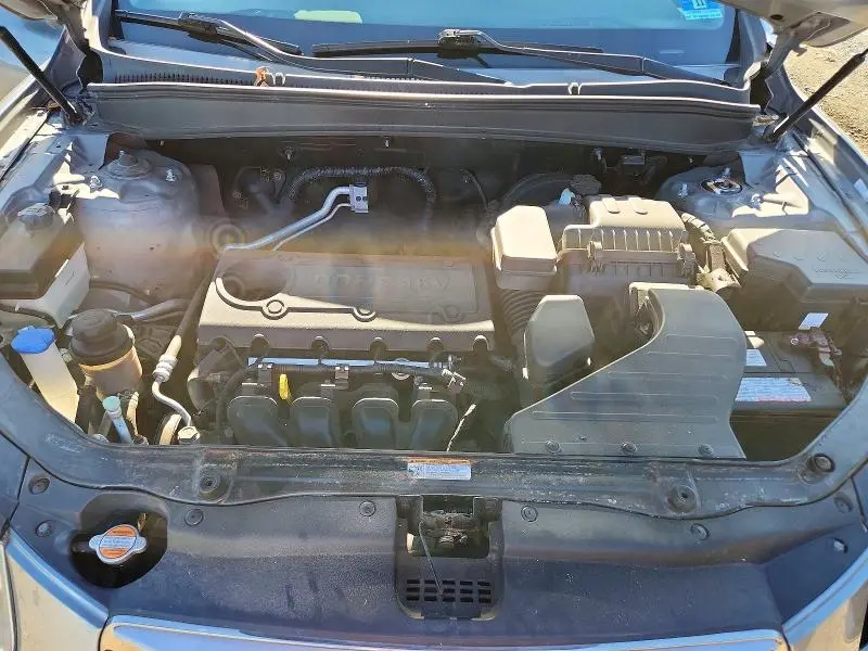 2012 HYUNDAI SANTA FE GLS  