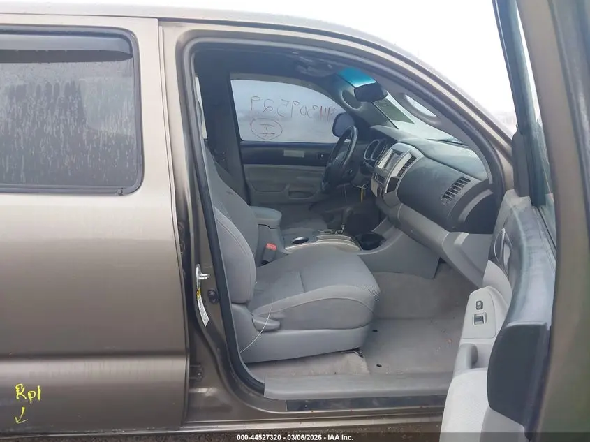 2010 TOYOTA TACOMA BASE V6