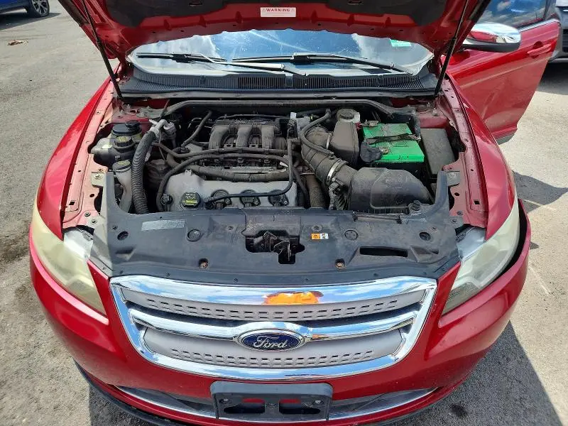 2010 FORD TAURUS LIMITED  