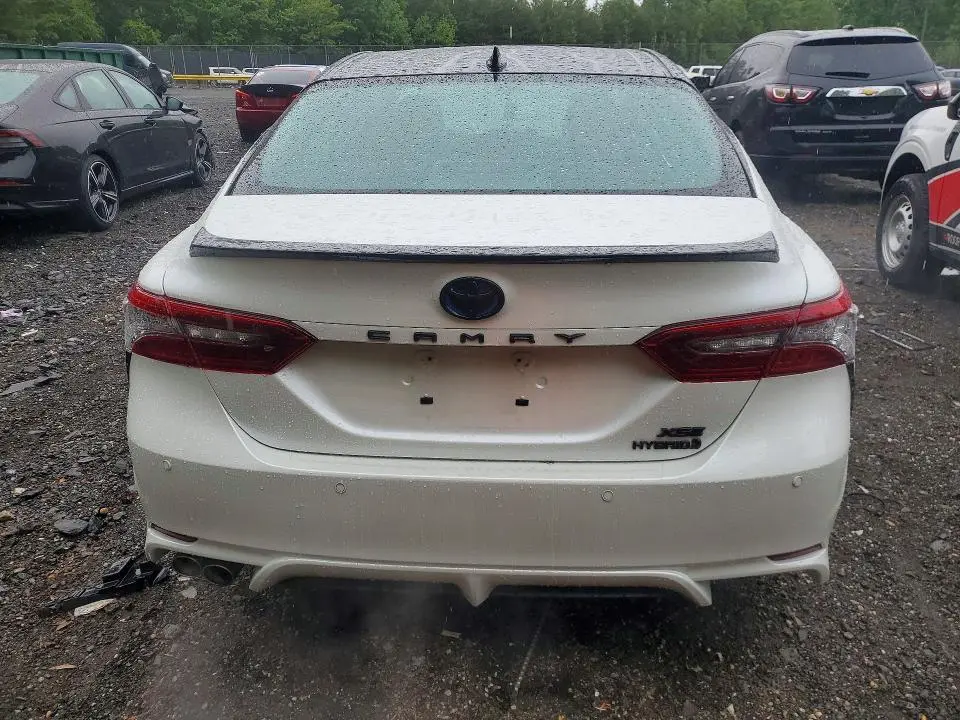 2021 TOYOTA CAMRY   