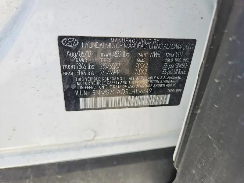 2020 HYUNDAI SANTA FE SE  