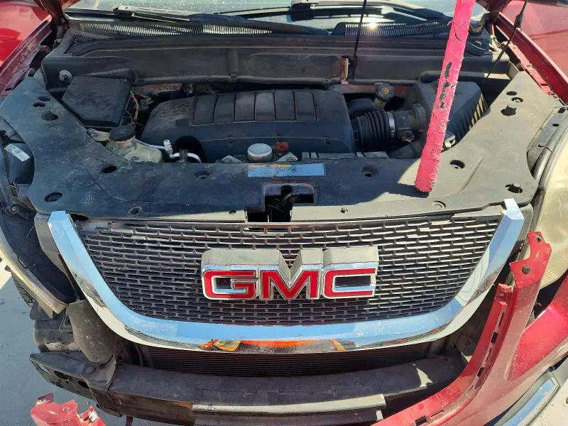 2011 GMC ACADIA SLE  