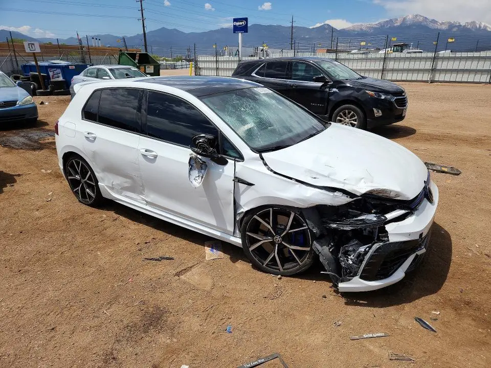 2024 VOLKSWAGEN GOLF R   