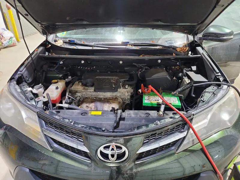 2013 TOYOTA RAV4 XLE  