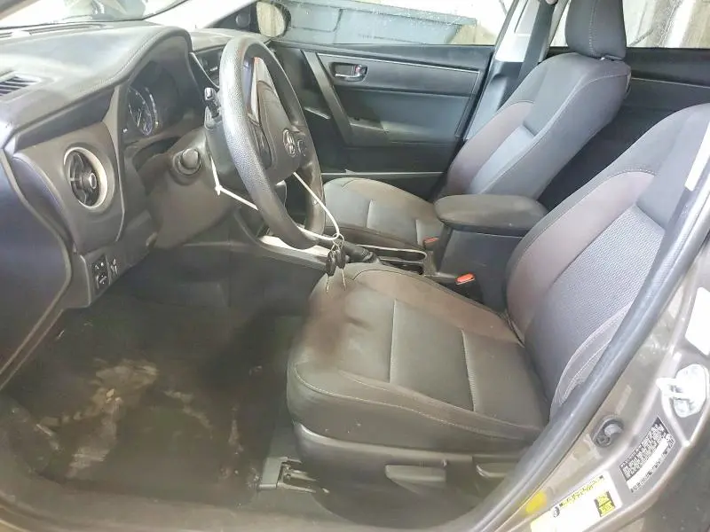 2017 TOYOTA COROLLA LE  