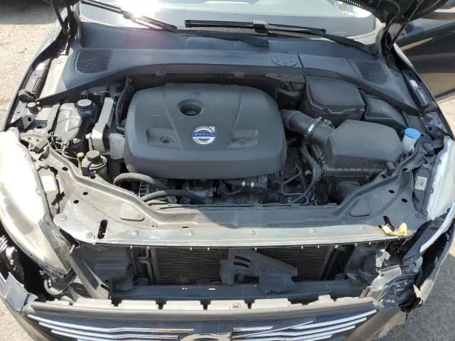 2015 VOLVO XC60 T5 PREMIER  