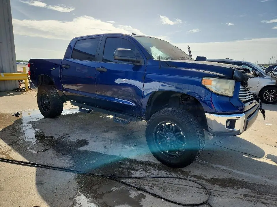 2014 TOYOTA TUNDRA CREWMAX SR5  