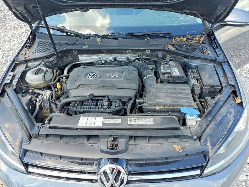 2015 VOLKSWAGEN GOLF   