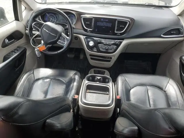 2017 CHRYSLER PACIFICA TOURING L  