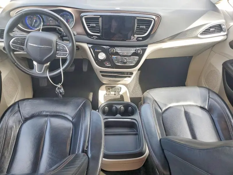 2017 CHRYSLER PACIFICA TOURING L  
