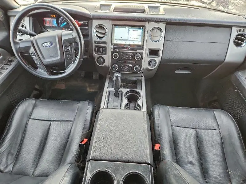 2017 FORD EXPEDITION EL XLT  