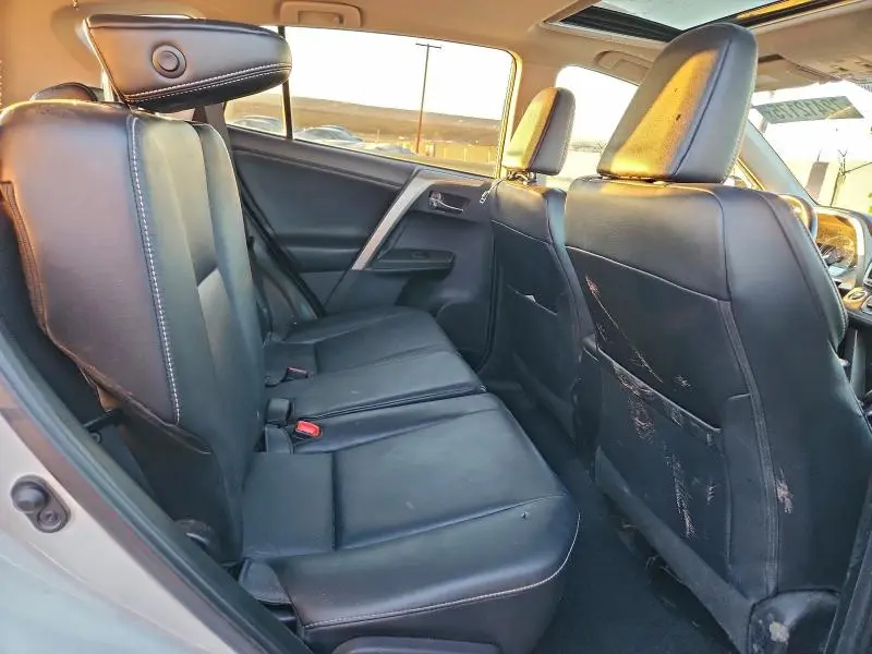 2015 TOYOTA RAV4 LIMITED  