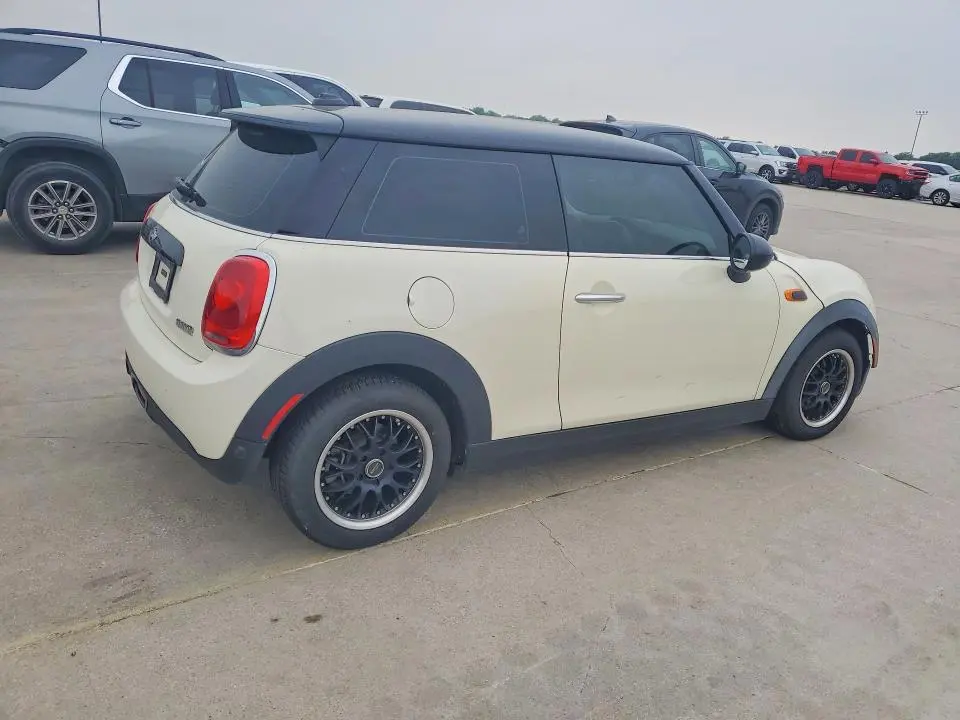 2016 MINI COOPER   