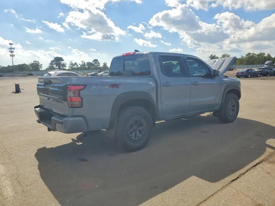 2026 NISSAN FRONTIER PRO-4X  