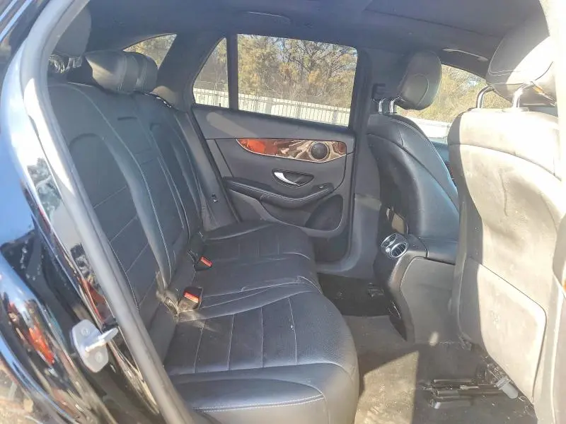 2018 MERCEDES-BENZ GLC 300 4MATIC  