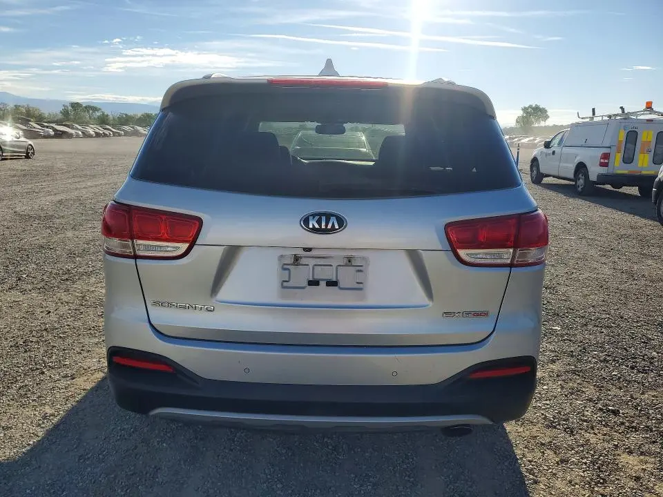 2016 KIA SORENTO EX  