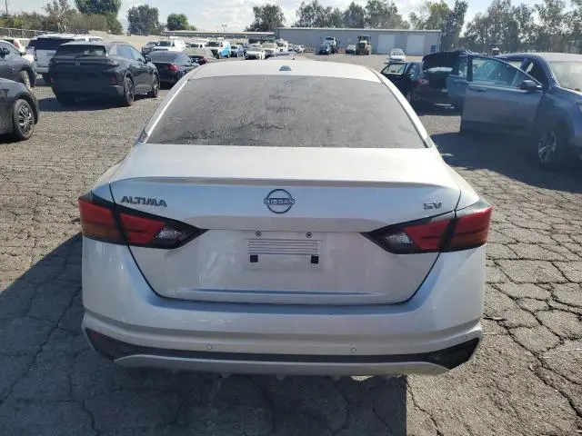 2024 NISSAN ALTIMA SV  