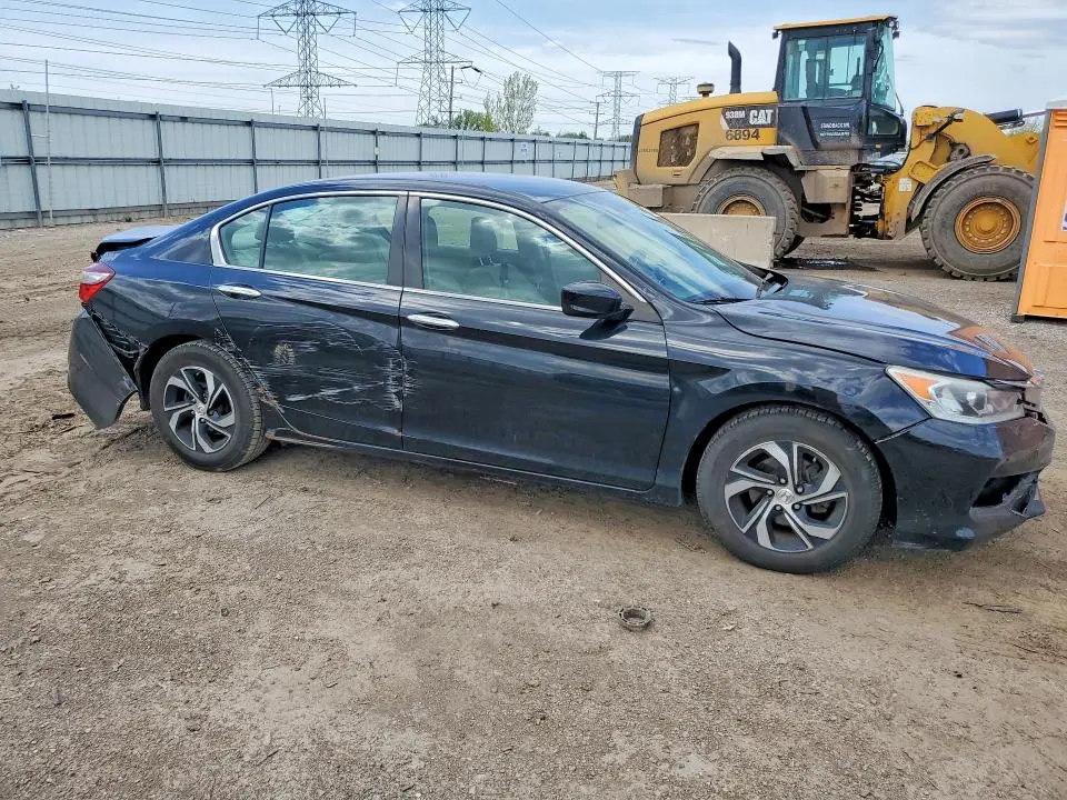 2017 HONDA ACCORD LX  