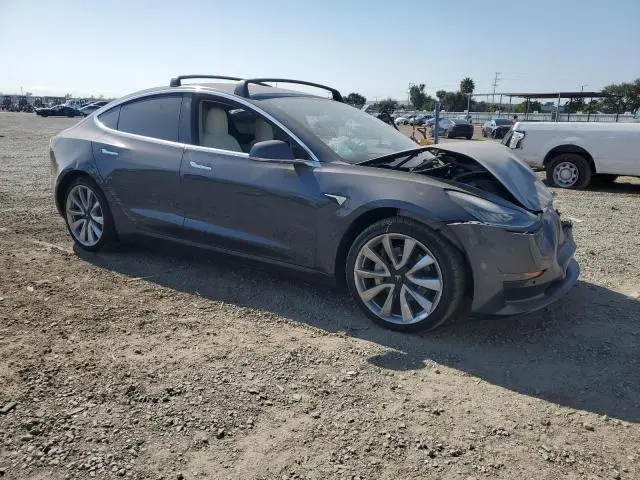 2018 TESLA MODEL 3