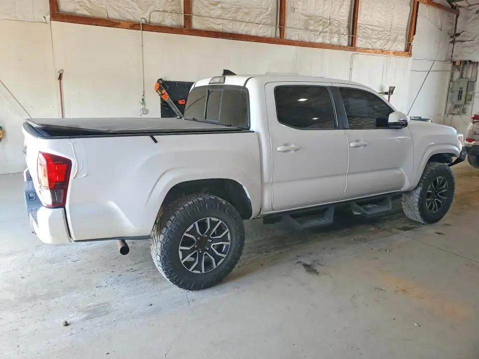 2018 TOYOTA TACOMA SR V6  