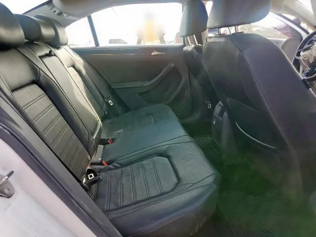2015 VOLKSWAGEN JETTA SEL