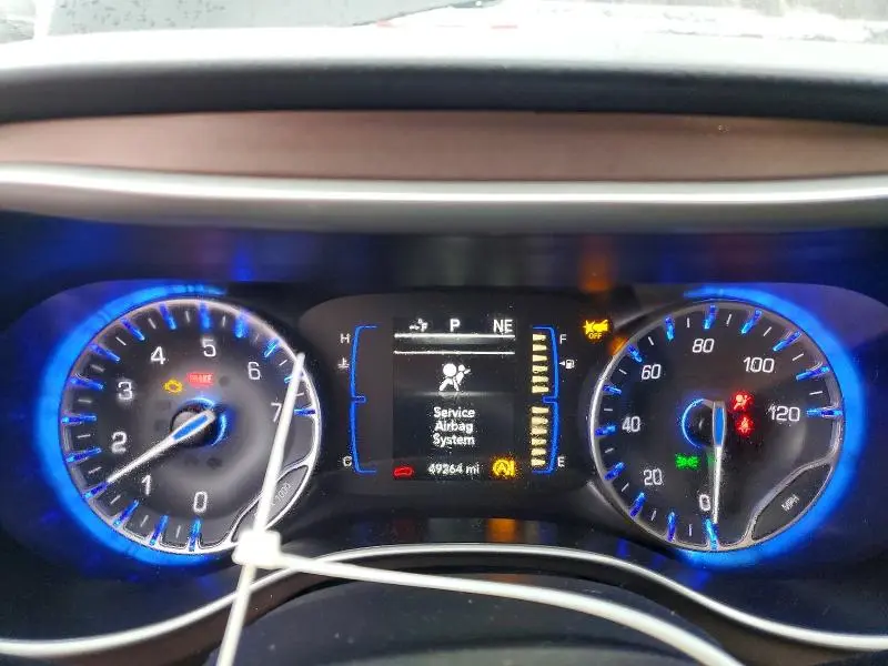 2024 CHRYSLER VOYAGER LX  